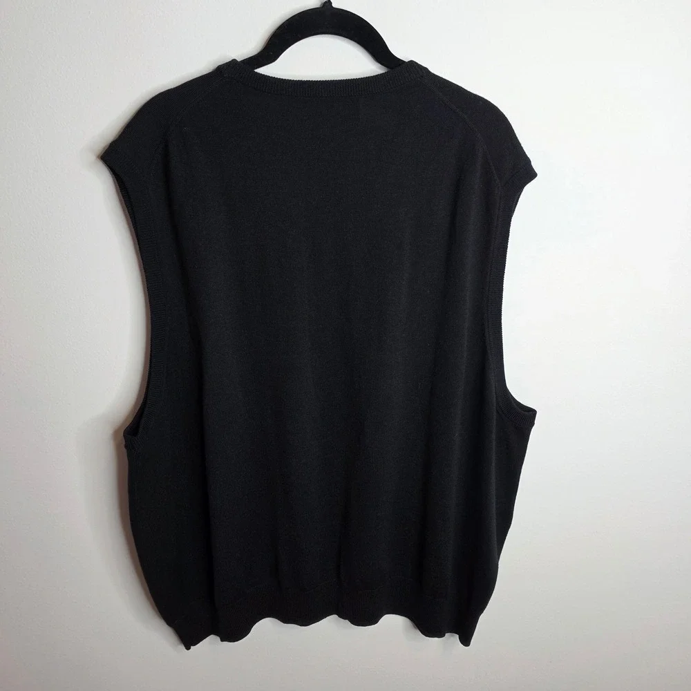 The Men's Store Bloomingdale's Sweater Vest Mens XXL Black Merino Wool V-Neck